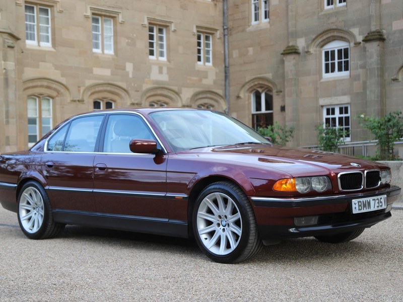 1999 BMW 735i E38, foto 1
