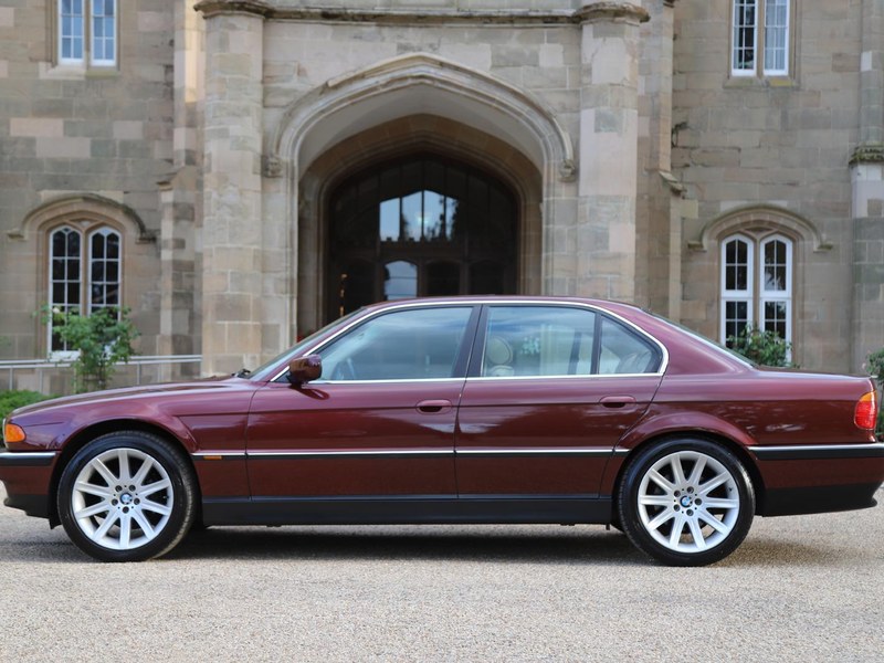 1999 BMW 735i E38, foto 4