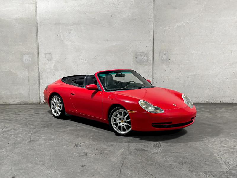2000 Porsche 911 Carrera 4 Cabriolet (996), foto 2