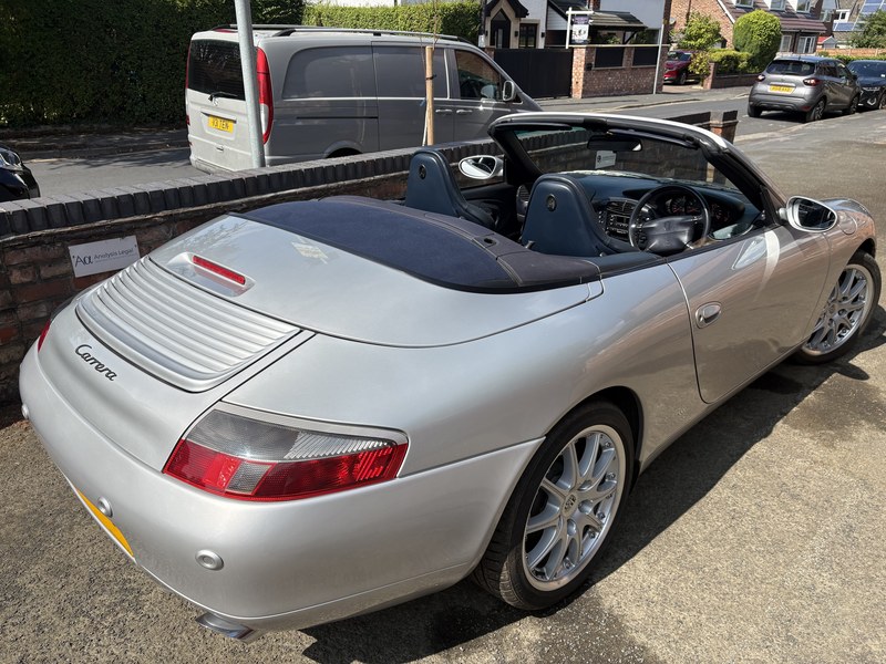 2001 Porsche 911 3.4L Carrera Tiptronic Cabriolet 996, foto 3