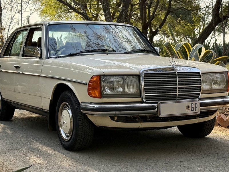 1984 Mercedes-Benz 280E W123, foto 1