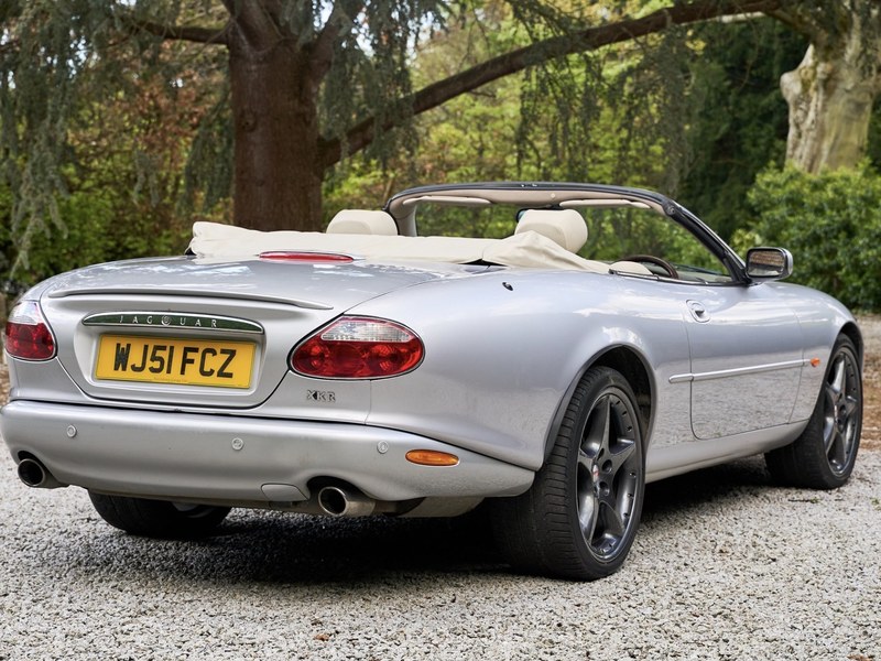 2001 Jaguar XKR Convertible X100, foto 3