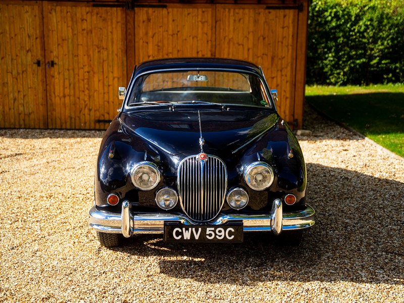 1965 Jaguar MK2 3.4, foto 2