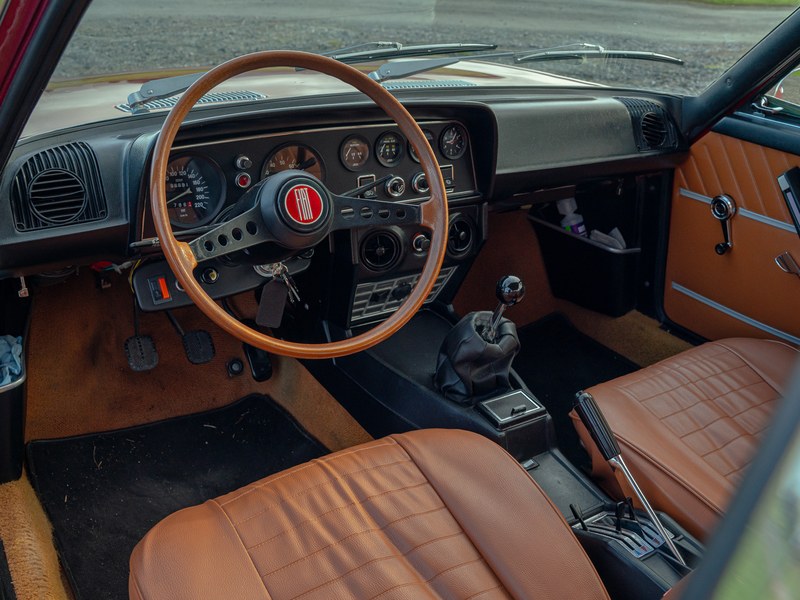 1972 Fiat 124 Sport Coupe, foto 2