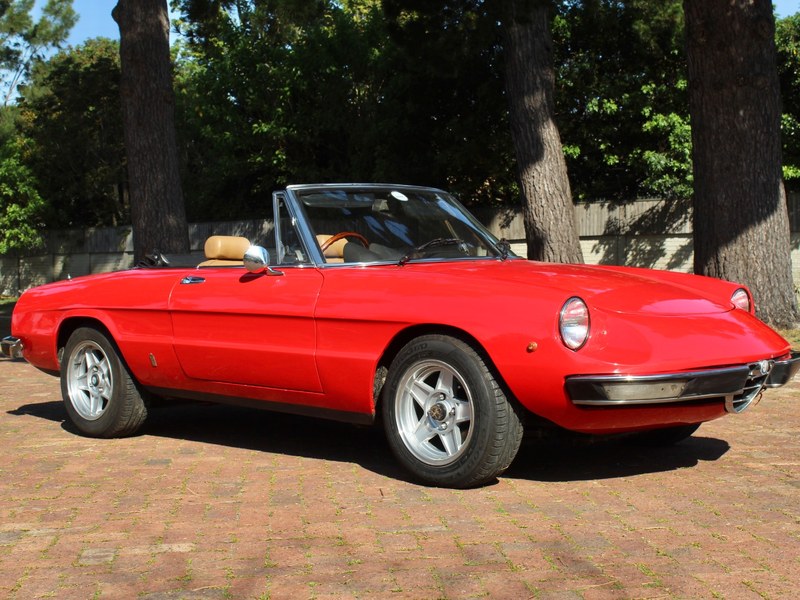 1976 Alfa Romeo 2.0 Spider Series 2 RHD, foto 1