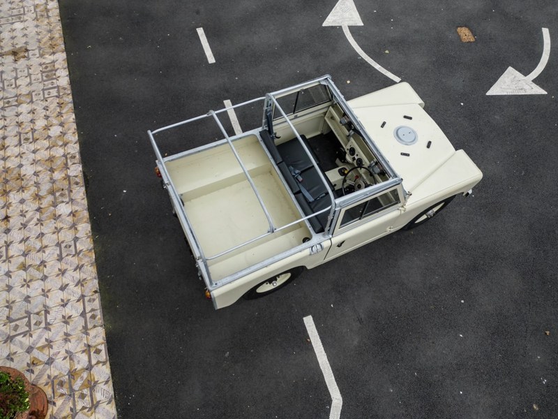 1966 Land Rover Series IIA 88”, foto 3