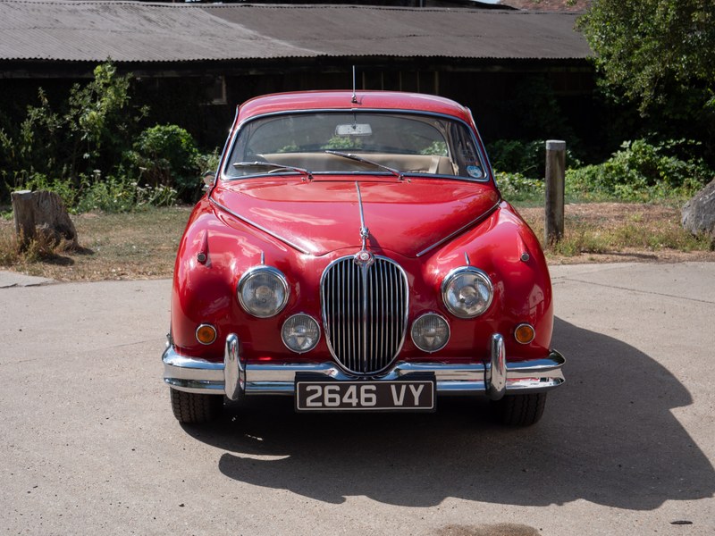 1967 Jaguar Mk2 3.8 MOD RHD, foto 3