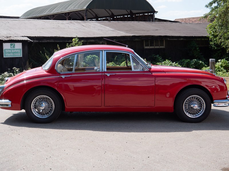 1967 Jaguar Mk2 3.8 MOD RHD, foto 4
