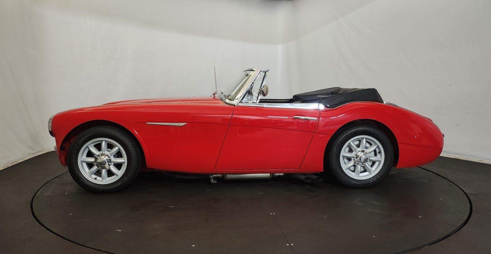 1964 Austin-Healey 3000 Mark 3, foto 10