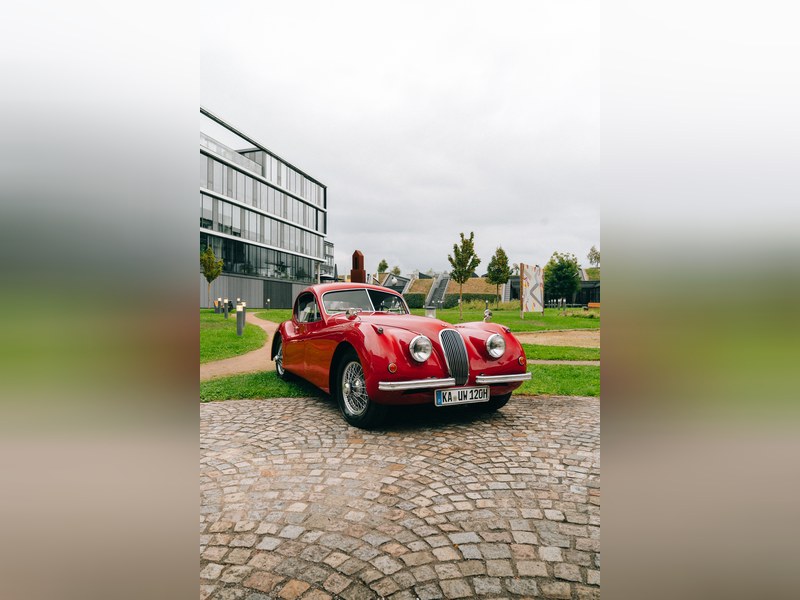 1953 Jaguar XK120 FHC, foto 2