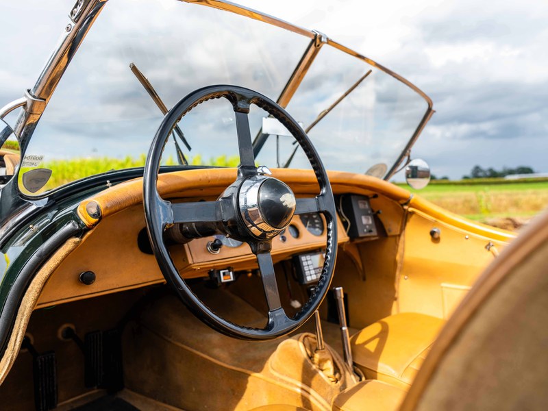 1952 Jaguar XK120 OTS LHD, foto 2