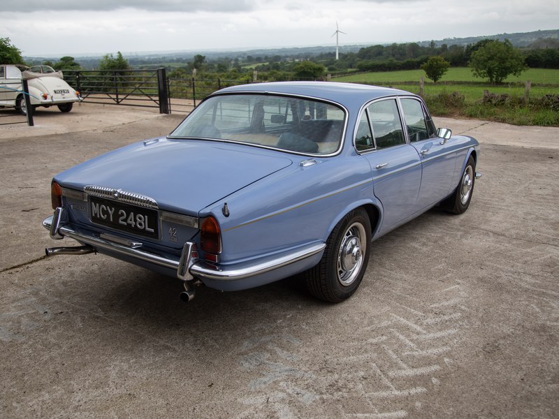 1973 Daimler Sovereign 4.2 Auto, foto 4