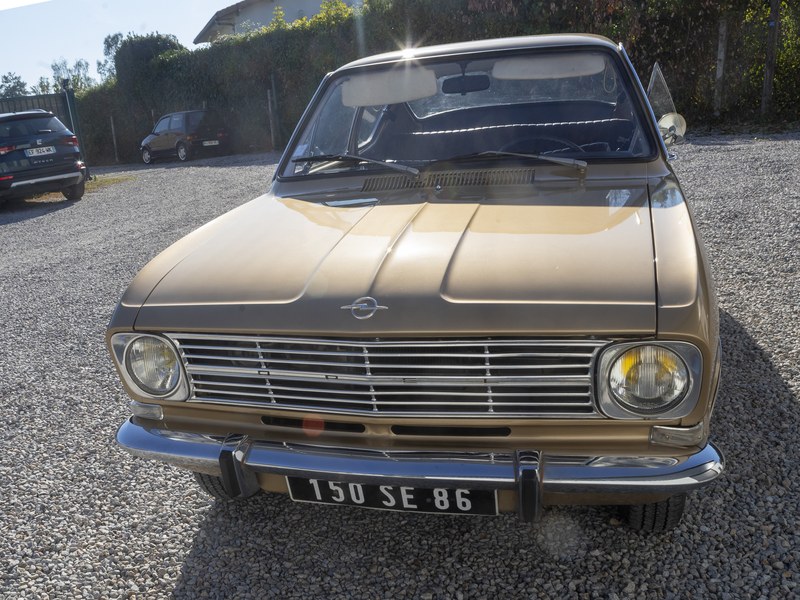 1969 Opel Kadett B 1.1L Luxus Kiemencoupe Manual, foto 4