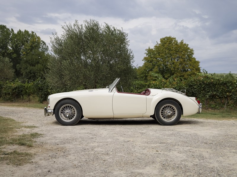 1960 MG MGA Mark I Roadster, foto 4